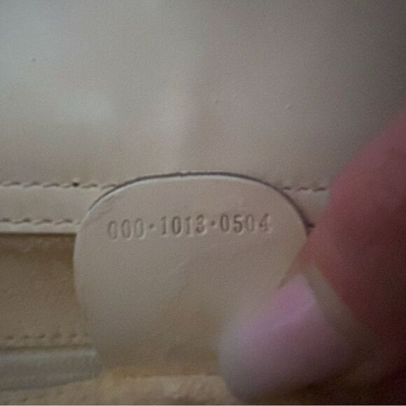 GUCCI Vintage GG Logo Tote with Strap - Picture 5 of 11